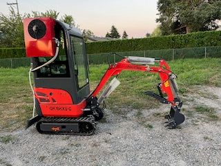 AGT QK18KXS MINI EXCAVATOR WITH A KUBOTA D722 WATER COOLED DIESEL ENGINE